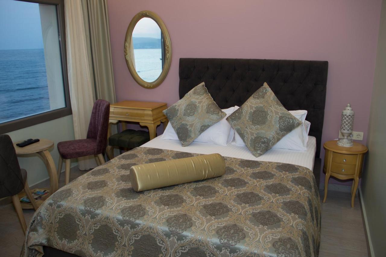 Itimat Otel Urla Extérieur photo